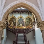 The Arthur Stone Cross Mansion Apartment