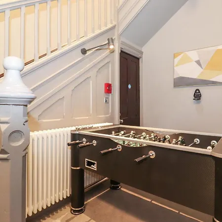 The Arthur Stone Cross Mansion Appartement