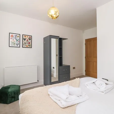 The Arthur Stone Cross Mansion